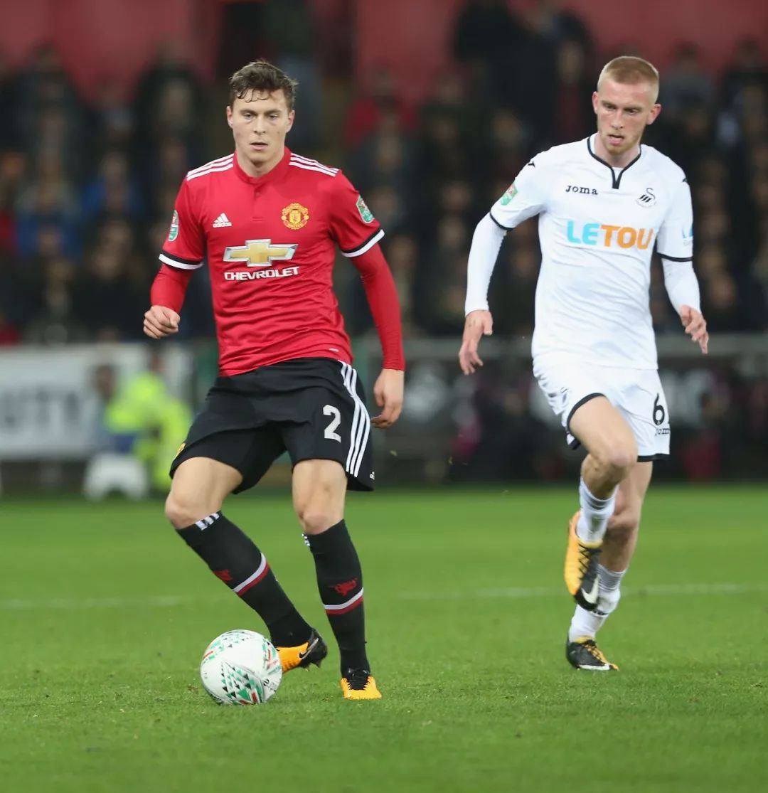 英超环境中 英超环境中