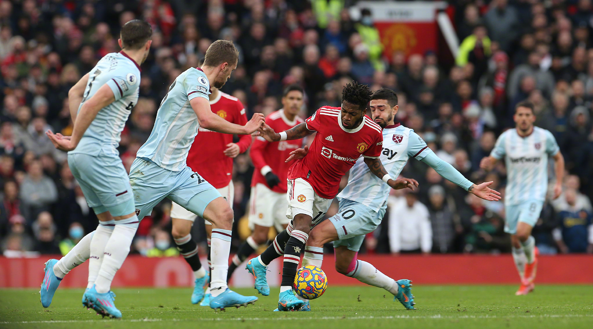 仅展现了他 仅展现了他